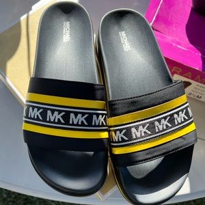 Micheal Kors slide